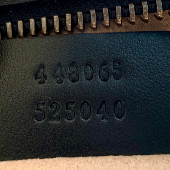 Gucci GG Marmont Mini Bag in Black leather - Picture 14 of 16